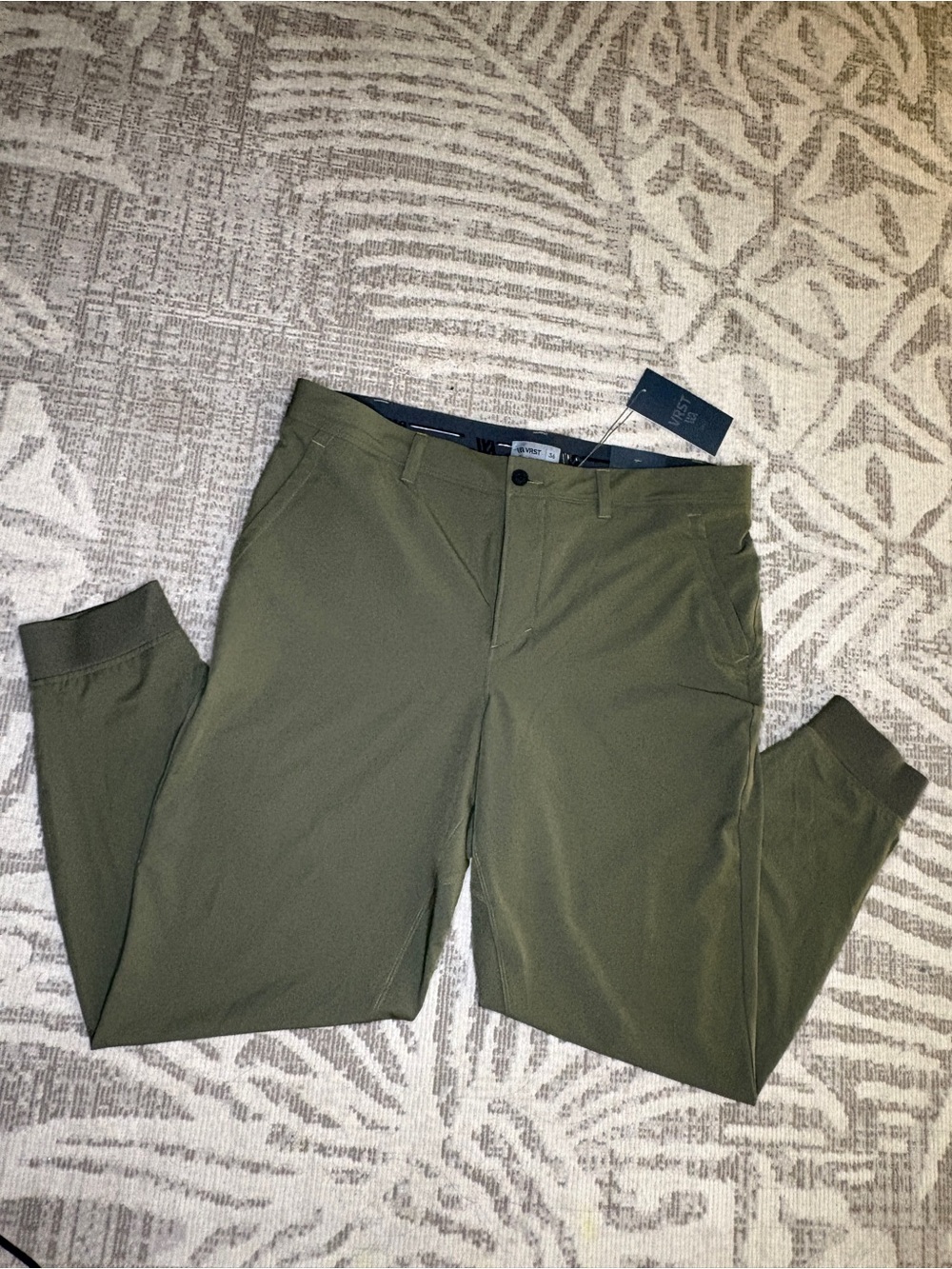 VRST Men’s Fairway Golf Jogger Pants Dark Olive 36 NWT Performance Stretch